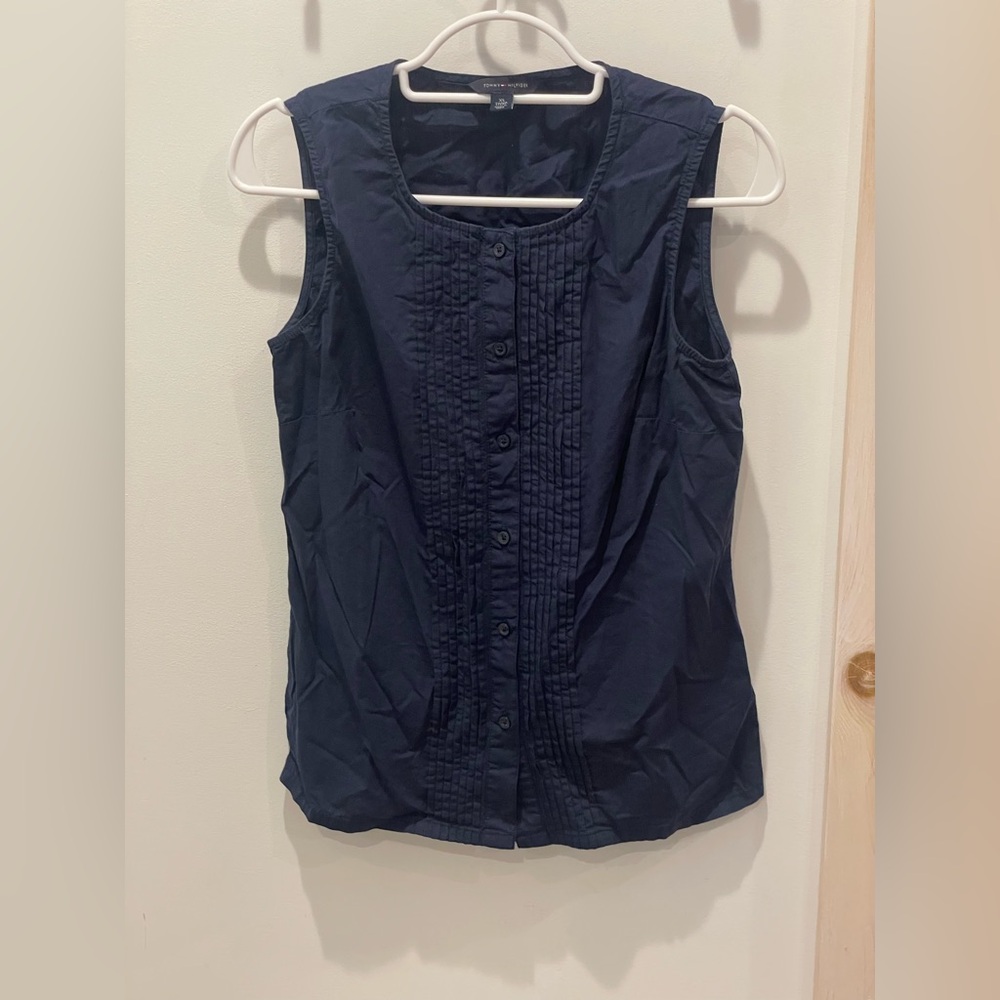 Tommy Hilfiger Size XS Dark Blue Navy Sleeveless Button Up Blouse 100% Cotton